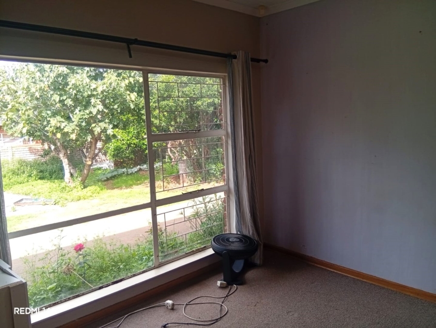 5 Bedroom Property for Sale in Universitas Ridge Free State